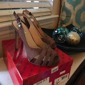 Women’s Guess Brown Leather Peep Toe Heels